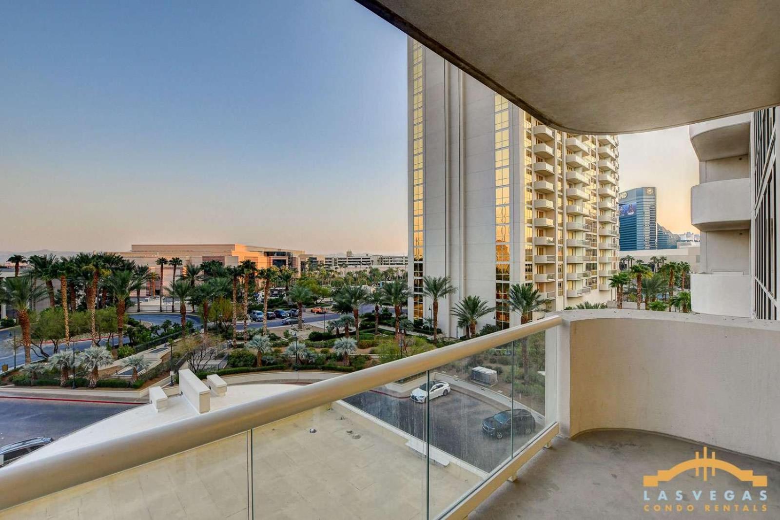 Mgm Signature-04-714 1Br 2Ba Balcony Suite Las Vegas Exterior photo